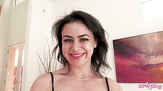 DP Diva featuring Robbin's petite video