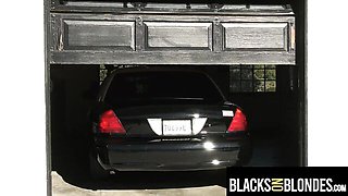 Eliza's deep throat sex