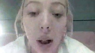 Amateur Blonde Teen Plays Solo with Toy Webcam Porn