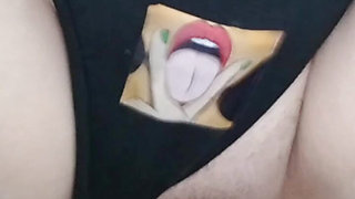 Paisa arrecha masturbates