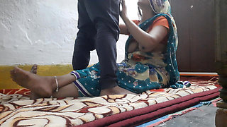 Hot Romance with Young Maid