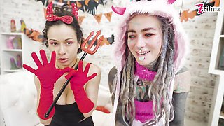 Anuskatzz and Stacy Bloom's young (18+) smut by z-filmz-originals