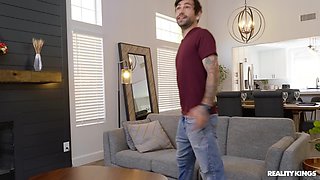 Don't Start Without Me part 1 - Harley King in Threesome Reality Hardcore