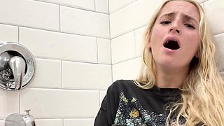 Blonde tight pussy babe solo toy fun in glamour masturbation