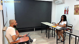 Fucking My Math Teacher to Help Me Get Through the Year - Porn in Spanish
