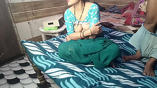 Sexy desi bhabhi calls her brother-in-law and has sex with him and gives her big boobs in his hands.