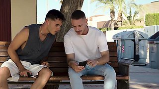 Apolo Adrii using his tongue on Hugo Dupres tight young hole