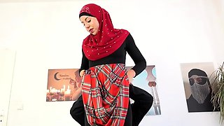 SexWithMuslims - Carolyne Marian CZECH