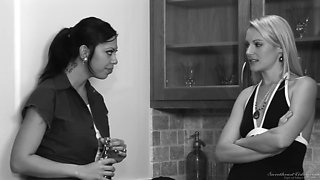 Passionate Lesbian Encounter with Samantha Ryan's Pool Heat