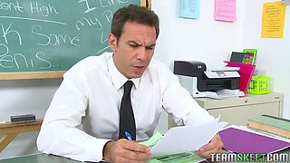 Innocenthigh cool dark haired teenager Sabrina Taylor labia hardcore fuck