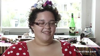 Ersties: Fledgling Woman Frigs Her Trimmed Fuckbox