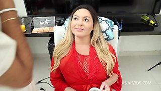 Behind the Scene from Busty brazilian Rafaella Denardin doing