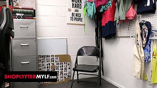 Cougar xwife karen is a seasoned criminal but she will not evade jizztice today - shoplyfter mylf