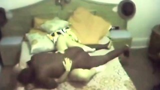 Auntie geting pleased by black lover (spy vid)