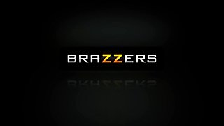 Mom Steals The Spotlight With Johnny Sins, Alena Croft - Brazzers