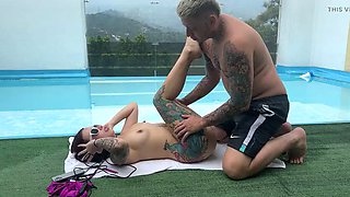 An afternoon by the pool and lots of sex at the best hotel in the city
