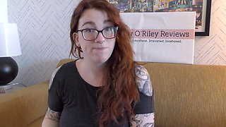 NSFW Review of the Kiss Oral Sex Toy
