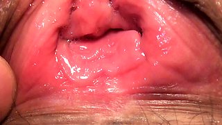 Pulled amateurs close up car sex