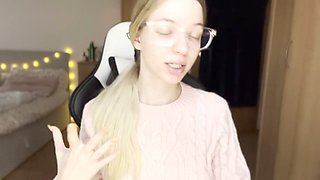 Goddess Bella Rae engages in femdom role play and soothing ASMR vibes