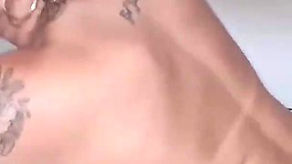 I Went to the Shower with the Big Dick