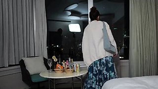 Fat ass amateur asian teen fucked on cam