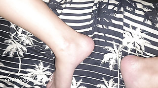 Bored without you.come and fuck me.