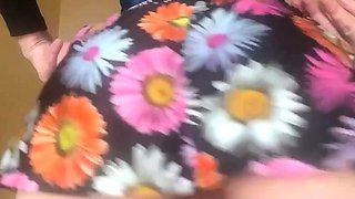 Masturbating amateur cums after solo fun