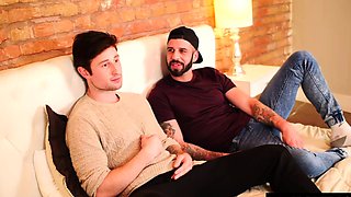 Handsome Bottom Gets Deeply Rammed