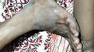 desi boudi  sex video couple show