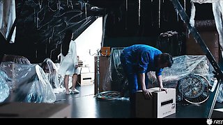 Voluptuous Sam Bourne and May Thai - real life sex doll scene - Freeze