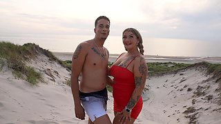 Gaby Hofstede gets fucked on the beach with a big dick