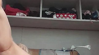 Manya Masturbation with Heel