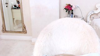 Blonde tight pussy babe solo toy fun in glamour masturbation
