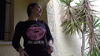 Super Curvy MILF Gets Every Drop of Cum in Her Mouth