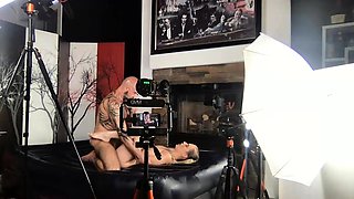 Slutty amateur flashing her big boobs in the backseat