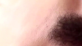 Even if He Has a Broken Arm, This Lucky Man Knows How to Properly a Nurse.