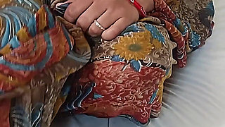 Indian Bhabhi in Saree Seduce Her Devar for Sex, Indian XXX Desi Chudai Hindi Porn