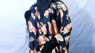 Indian Hijabi Muslim Bride Fucking - Clear Hindi Dirty Audio