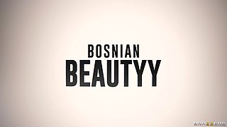 So Clean She's Dirty With Air Thugger, Bosnian Beautyy - Brazzers