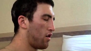 Twink Drains 11 Loads in Amateur Bukkake Blowjob Video