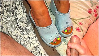Hot MILF Gets Fucked in Denim Flip-flops on a Platform