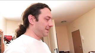 Watch temperament Sylvi Black's video