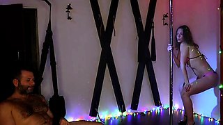 extreme masturbation of brunette babe