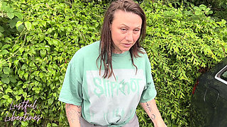 Car Park Public Pee Desperation - Omorashi