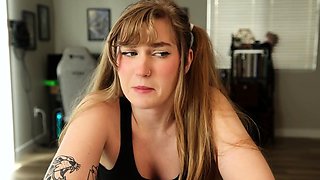 Jaybbgirl – Your Sister Fucks You Before Mom