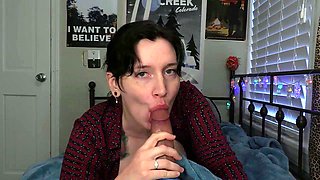 Bettie Bondage – The Birthday Gif