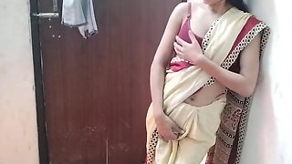 Cute Ka Uniform Utaar Kar Teacher Ne Jabar Dasti Pela