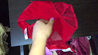 Alice Shows Her New Panties