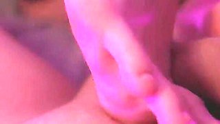 Barefeet Footjob - Intense Cum Explosion on Soles