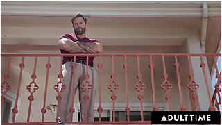 Pawg Danae Mari Lets Big Dick Bf Control Vibrator Before Pounding Her Pussy Hard!